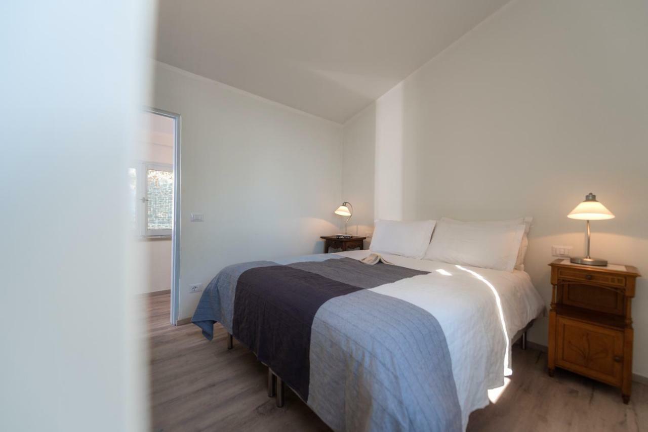 The Loft Appartement Monte del Lago Buitenkant foto